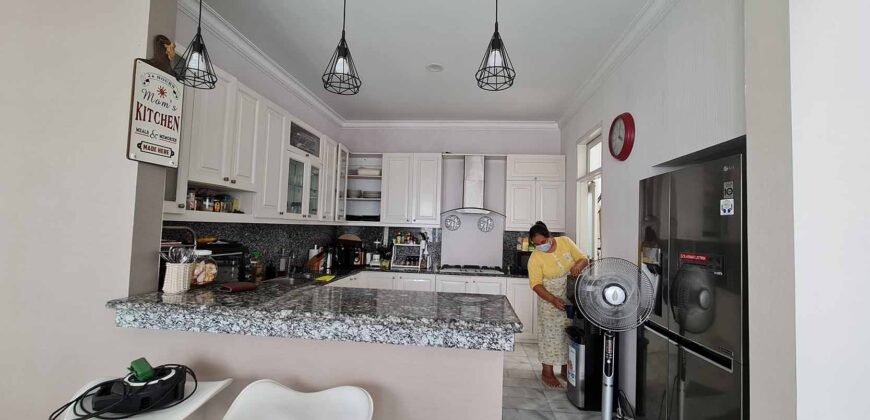 Disewakan Rumah kemang Cipete selatan