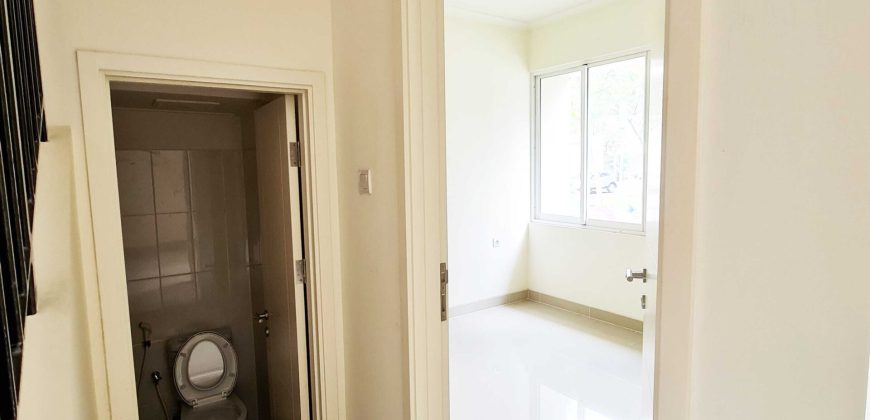 Rumah Modern Baru di Cluster Tesla