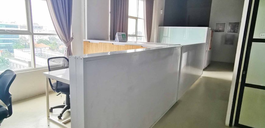 Disewakan Office Space di Kemang Sebrang Kem Chicks