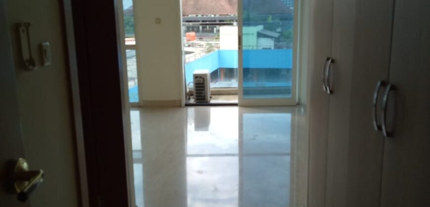 Penthouse Apartemen Sudirman Residence