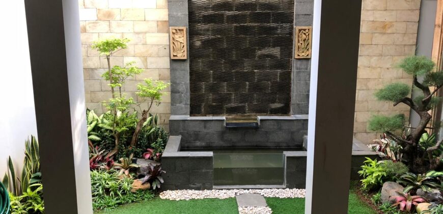 Rumah 4 Lantai di Pondok Indah