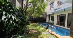 Modern simplicity Townhouse at Kemang timur area  Flood Free and 24hour security