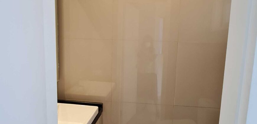 Townhouse cosy  american style di Kemang selatan