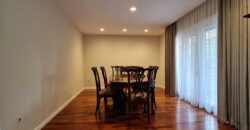 Townhouse cosy  american style di Kemang selatan