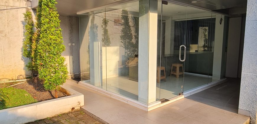 Very Prestigeous and luxury House in Menteng close to Thamrin