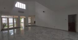 Rumah Klasik Area Kemang