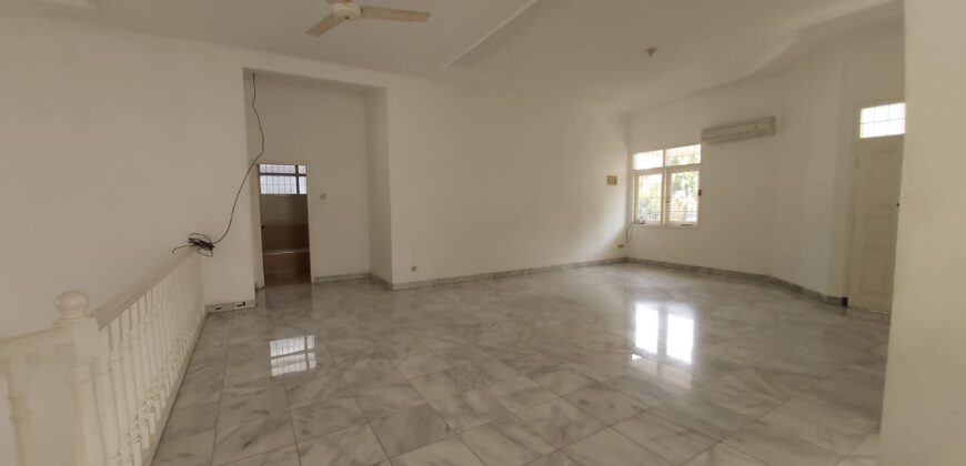Rumah Klasik Area Kemang