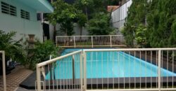 Rumah Lokasi Strategis di dalam Komplek Kemang Timur