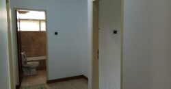 Rumah Lokasi Strategis di dalam Komplek Kemang Timur
