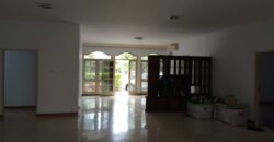 Rumah Lokasi Strategis di dalam Komplek Kemang Timur