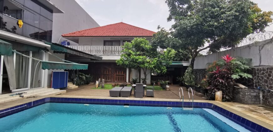 Rumah 2 Lantai + Pavilion di Kemang Bangka