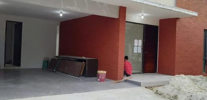 Vassa Lake Lippo Cikarang Rumah Furnished