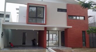 Vassa Lake Lippo Cikarang Rumah Furnished