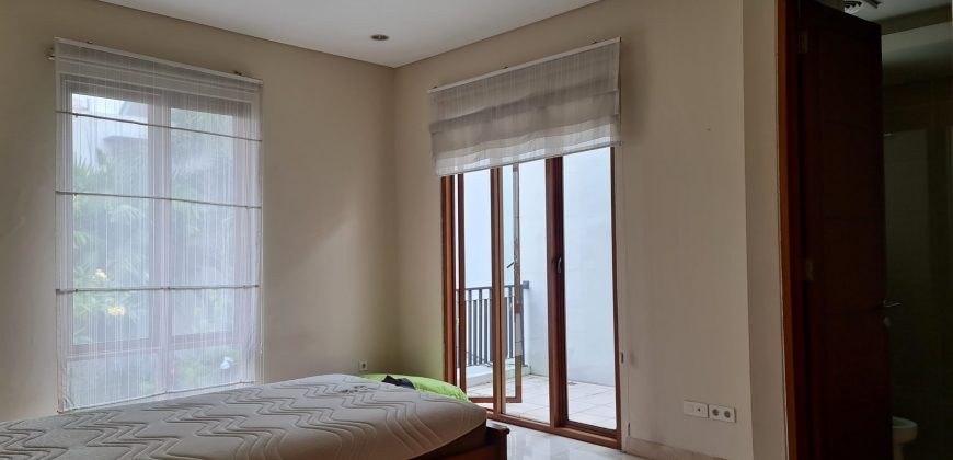 Modern House inside Secured Compound Pejaten Barat