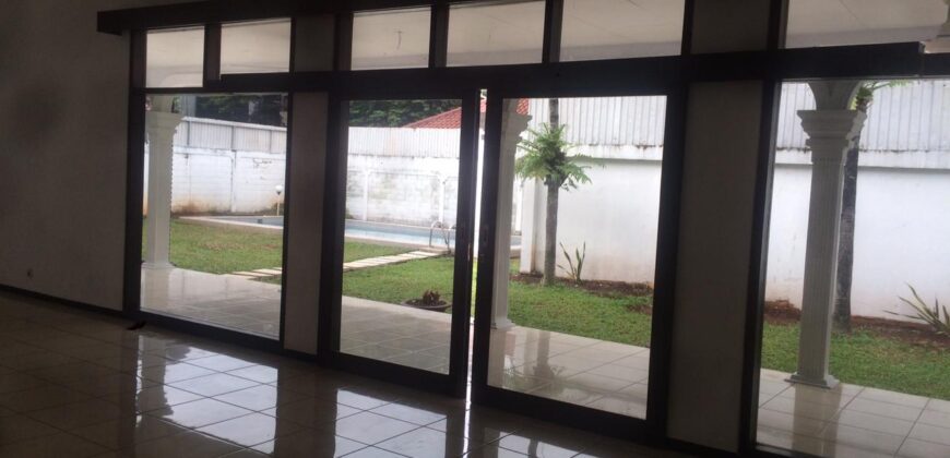 Disewakan Rumah 1 Lantai di Kemang Selatan, Jakarta Selatan