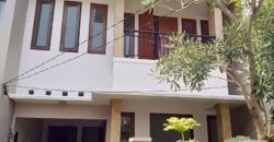 Rumah Modern Minimalis di kemang Timur