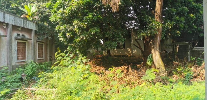 Rumah Tua Kalimalang Raya