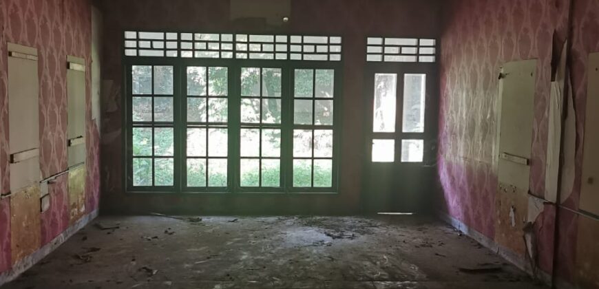 Rumah Tua Kalimalang Raya