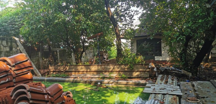 Rumah Tua Kalimalang Raya