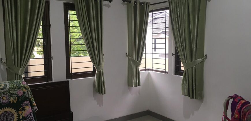 Exclusive Rumah Bintaro Jaya Sektor 9 Posisi Hook