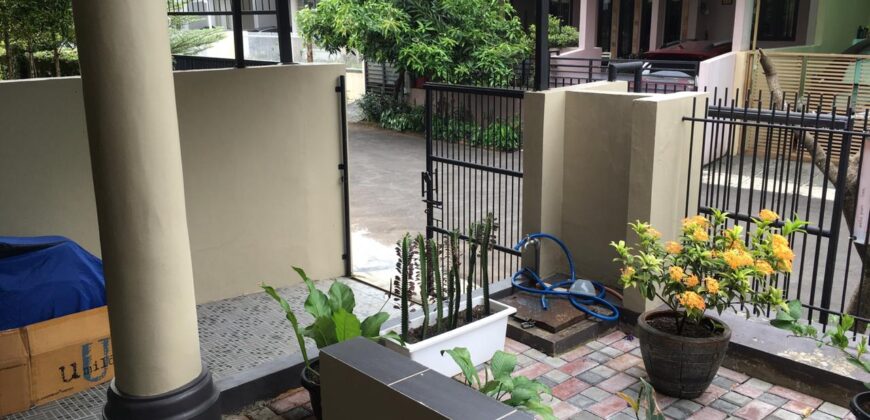 Exclusive Rumah Bintaro Jaya Sektor 9 Posisi Hook