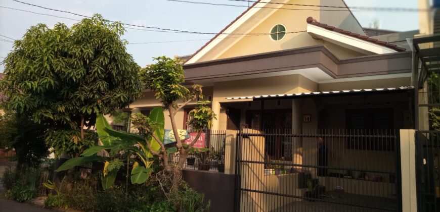 Exclusive Rumah Bintaro Jaya Sektor 9 Posisi Hook