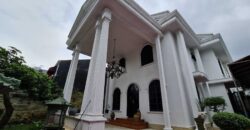 Rumah Mewah di Gudang Peluru Tebet