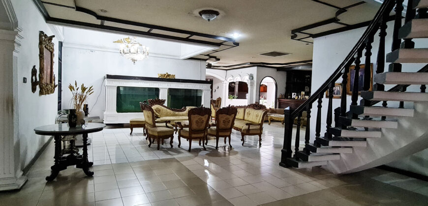 Rumah Mewah di Gudang Peluru Tebet