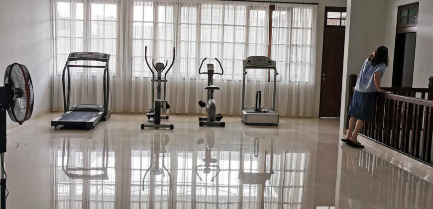 Brand New Renovated Modern House Pondok Indah Can be for office purpose