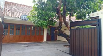 Disewakan Rumah Kebayoran Baru