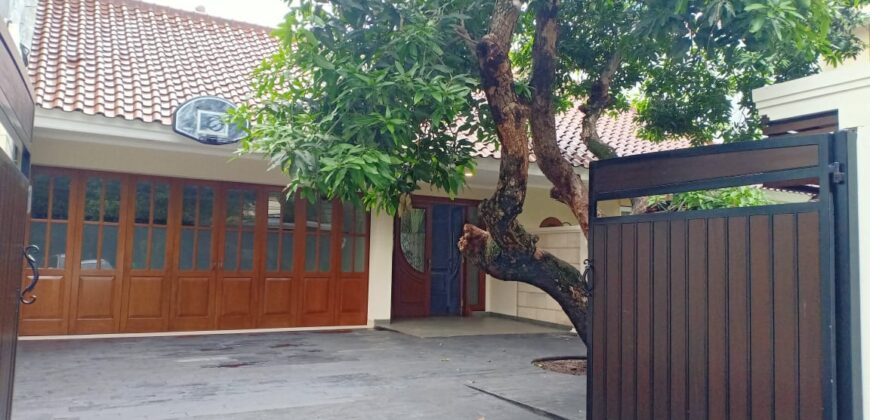Disewakan Rumah Kebayoran Baru