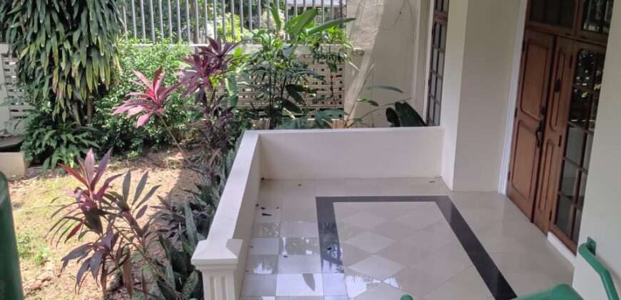 DISEWAKAN RUMAH DI PONDOK PINANG