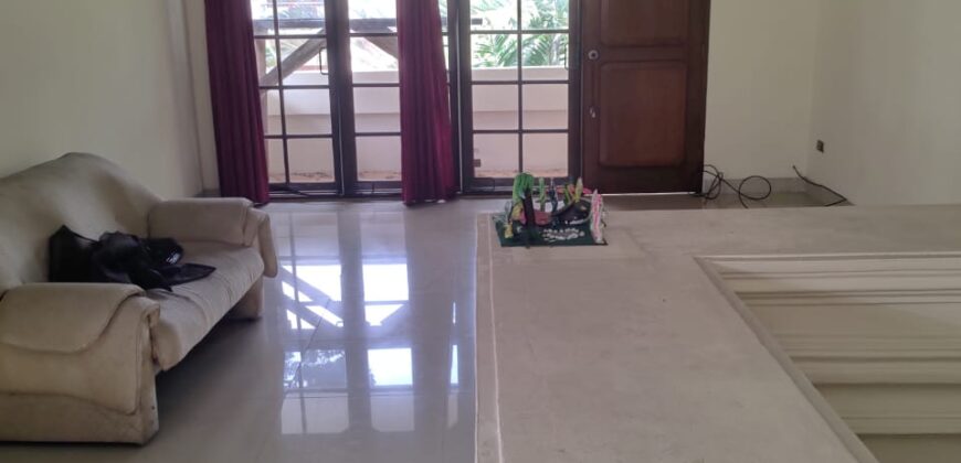 DISEWAKAN RUMAH DI PONDOK PINANG