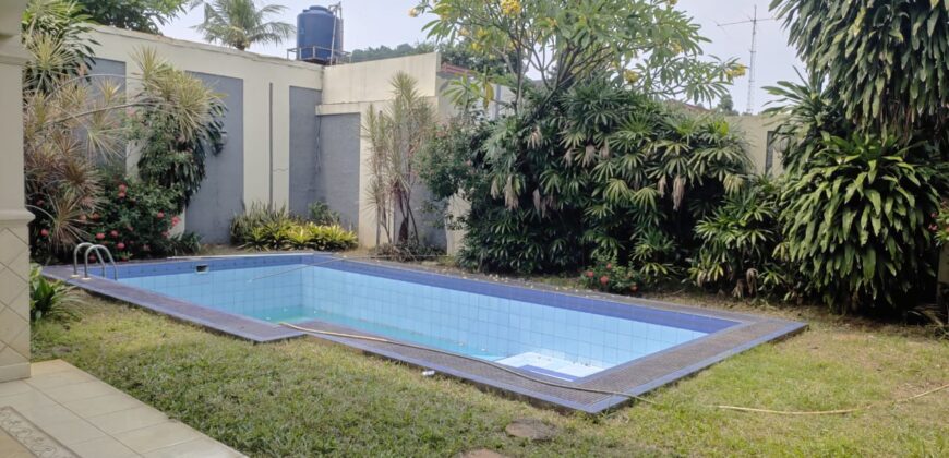DISEWAKAN RUMAH KEMANG UTARA JAKARTA SELATAN