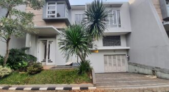 DIJUAL RUMAH MEWAH ASRI DI KEMANG LOKASI STRATEGIS TOWNHOUSE