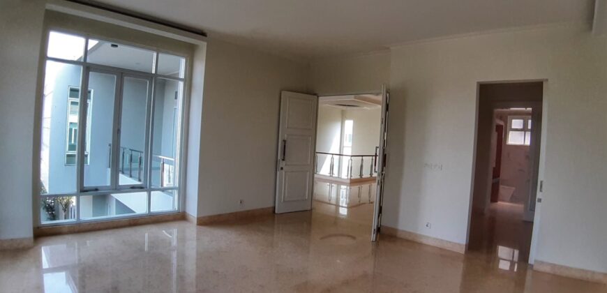 DIJUAL RUMAH ASRI MODERN DI KEMANG TIMUR DI EAST KEMANG RESIDENCE