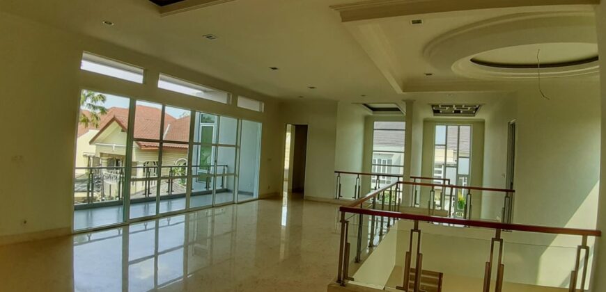 DIJUAL RUMAH ASRI MODERN DI KEMANG TIMUR DI EAST KEMANG RESIDENCE