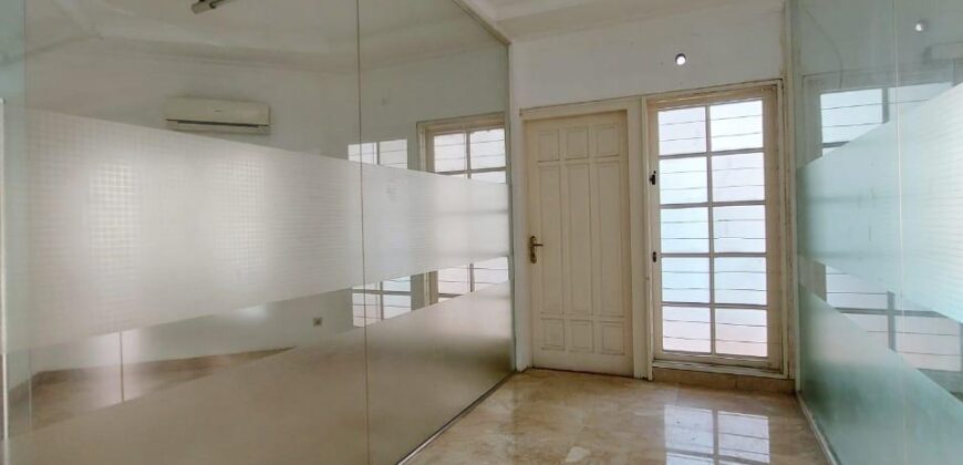 Disewakan Rumah di Kebayoran baru Jakarta Selatan