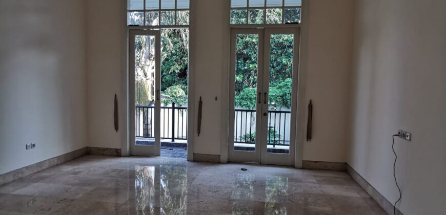 DISEWAKAN RUMAH TOWNHOUSE DI CILANDAK JAKARTA SELATAN