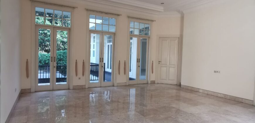 DISEWAKAN RUMAH TOWNHOUSE DI CILANDAK JAKARTA SELATAN