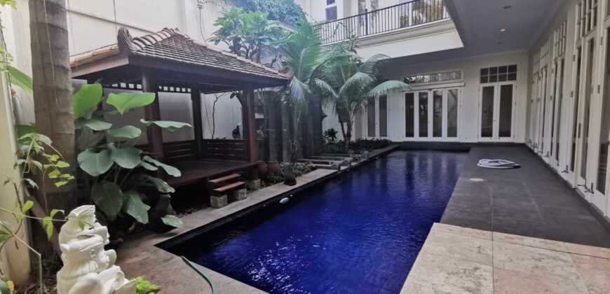 DISEWAKAN RUMAH TOWNHOUSE DI CILANDAK JAKARTA SELATAN