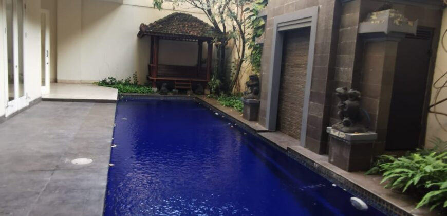 Rumah Townhouse Unit E di Cilandak Jakarta Selatan