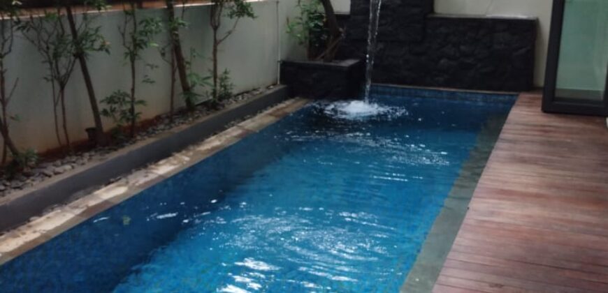 DIJUAL RUMAH MODERN MINIMALIS DI CIPETE JAKARTA SELATAN