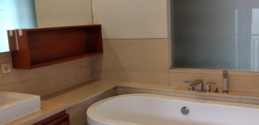DIJUAL RUMAH MODERN MINIMALIS DI CIPETE JAKARTA SELATAN