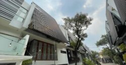 DISEWAKAN TOWNHOUSE DI JALAN BANGKA KEMANG JAKSEL