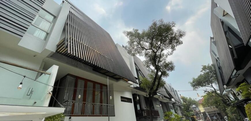 DISEWAKAN TOWNHOUSE DI JALAN BANGKA KEMANG JAKSEL