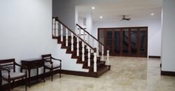 HOUSE CLASSIC STYLE IN KEBAYORAN BARU