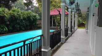 HIGH QUALITY AND SUPER PRESTIGE AREA KEBAYORAN BARU HOUSE
