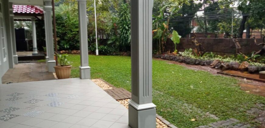 HIGH QUALITY AND SUPER PRESTIGE AREA KEBAYORAN BARU HOUSE