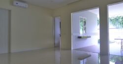 DISEWAKAN RUMAH DI JALAN ASEM JAKARTA SELATAN
